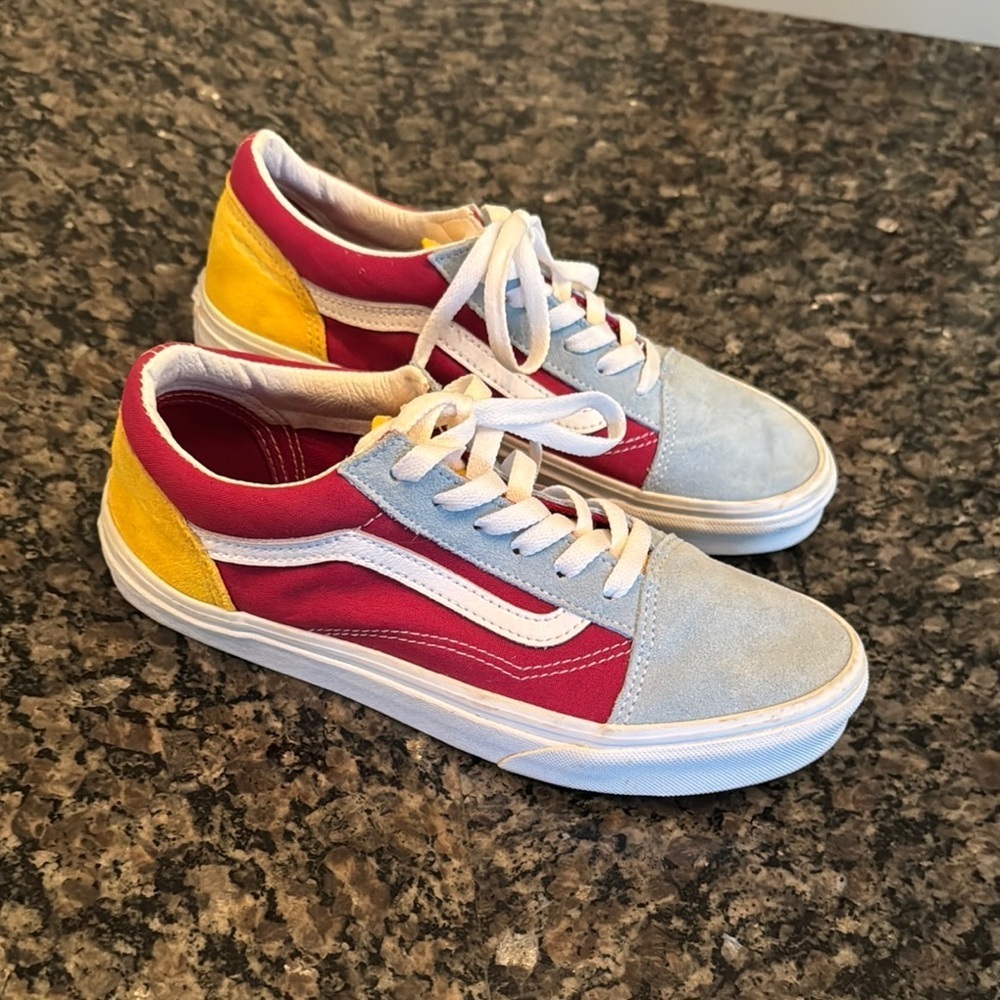 Vans suede and canvas Multicolor Low-Top Sneakers EUC 6.5 men or 8 womens